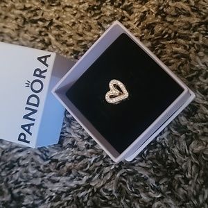 Pandora rose gold heart charm brand new in box